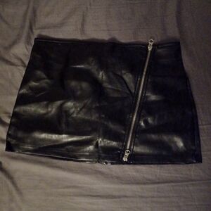 Black Faux Leather Mini Skirt with Zipper